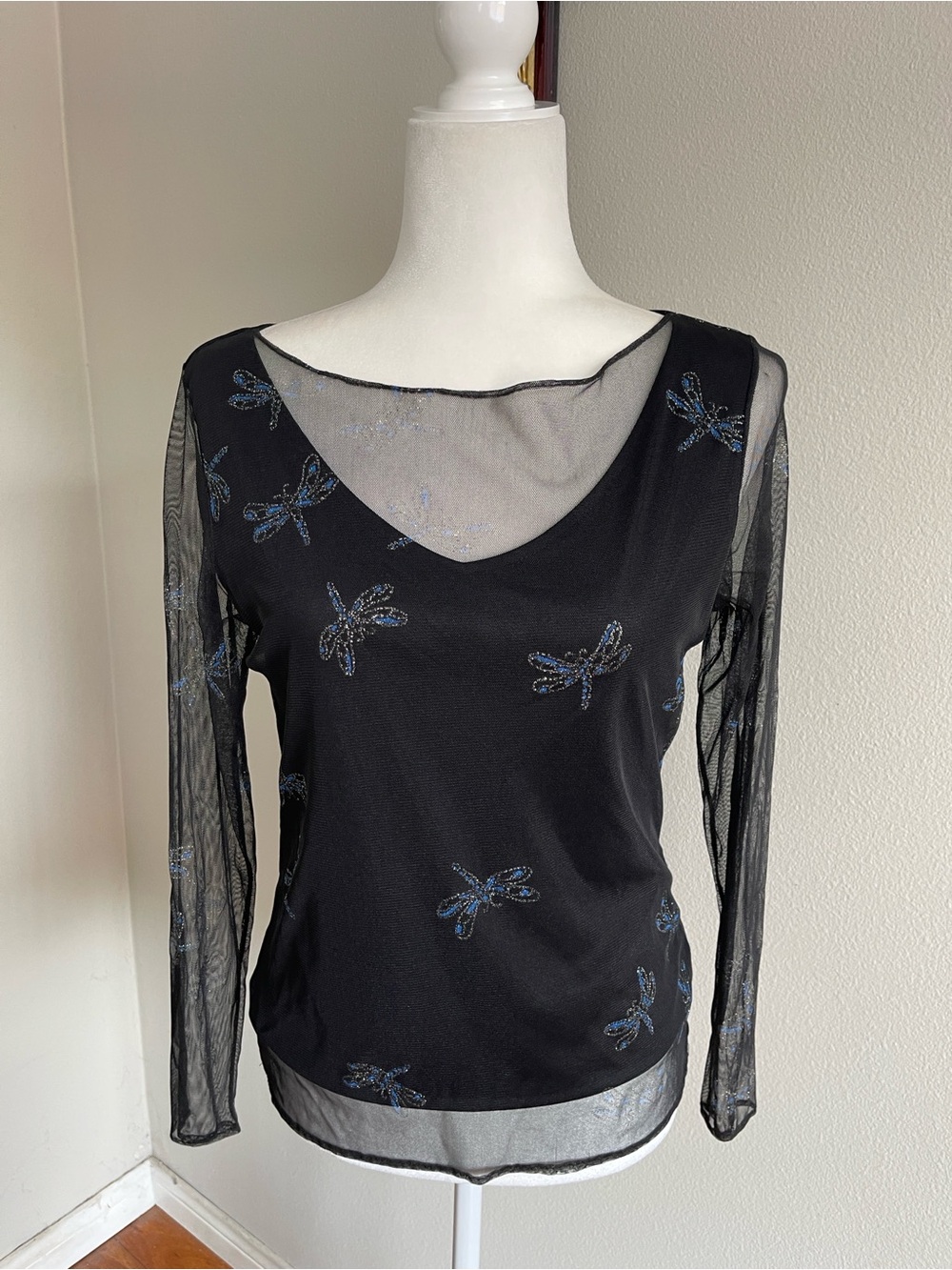 Victoria Jones Woman Black Sheer Dragonfly Embroidered Long Sleeve Top